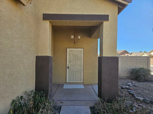 36337 W Velazquez Dr Maricopa, AZ 85138 photo 3