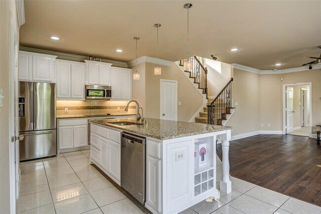 725 Rembrandt Court, Coppell, TX 75019 photo 4