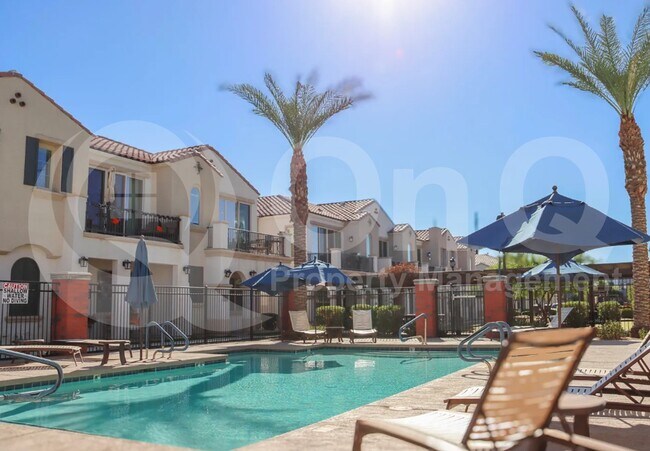 2245 S Sabino Dr Gilbert, AZ 85295 photo 2