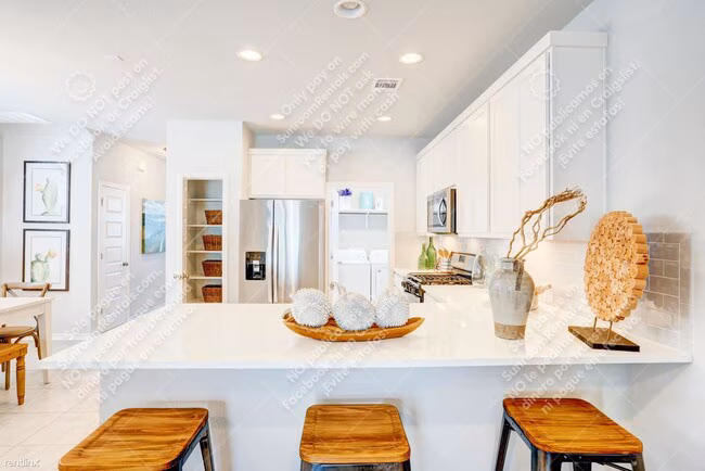 1656 Artesian Spgs Xing Leander, TX 78641 photo 4