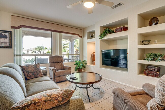 19326 North Tallowood Way, Surprise, AZ 85387 photo 4