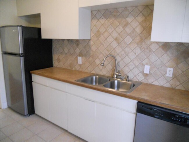 2511 Enfield Road, Austin, TX 78703 photo 4