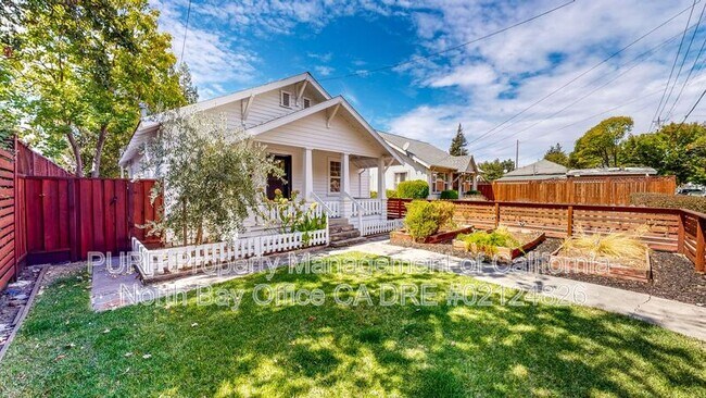 1011 Rutledge Ave Santa Rosa, CA 95404 photo 2