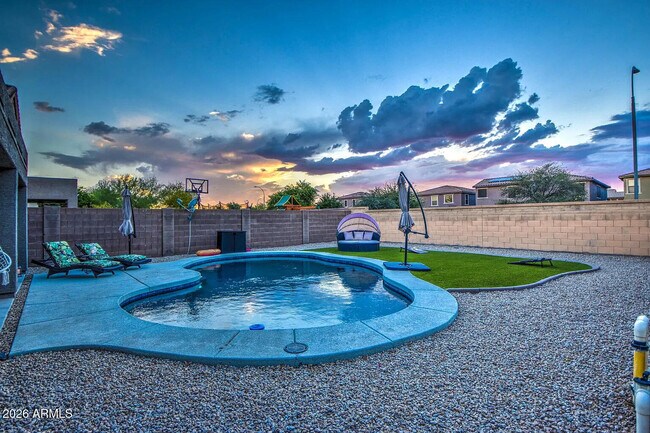10964 W Taft St Phoenix, AZ 85037 photo 3
