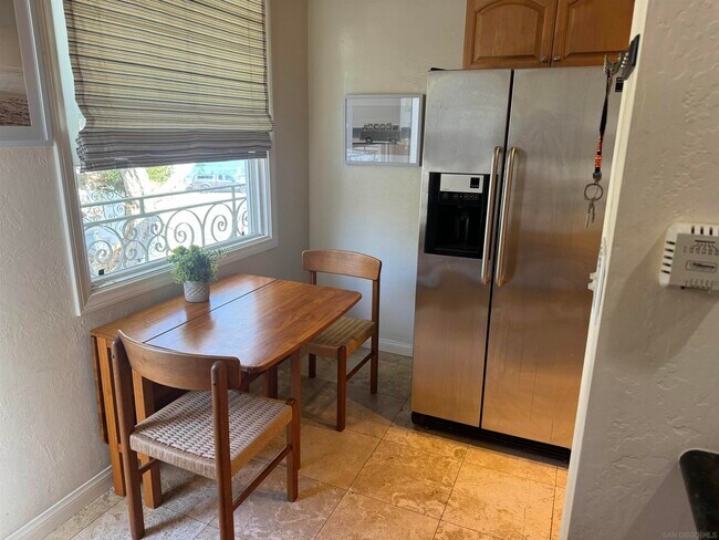 215 Bonair St San Diego, CA 92037 photo 4