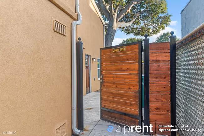 1221 Stanford Avenue, Oakland, CA 94608 photo 2
