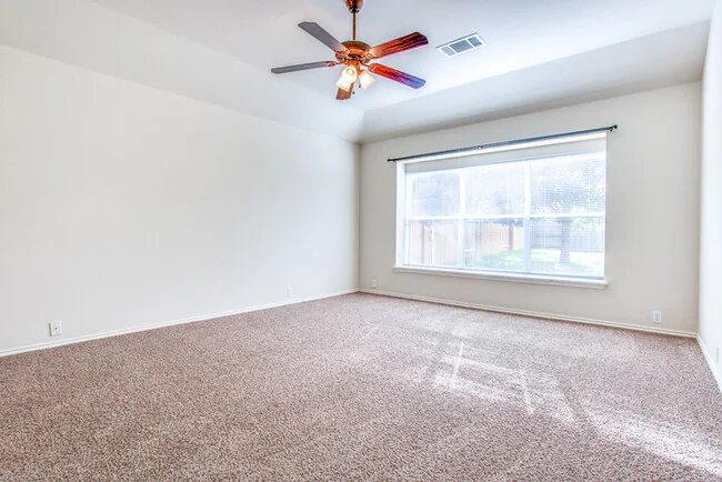 612 Arrowood Place, Round Rock, TX 78665 photo 4