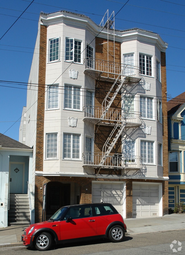 337 10TH AVENUE Apartments photo 2