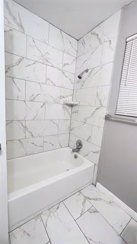 1700 Sagebrush Trail Euless, TX 76040 photo 3