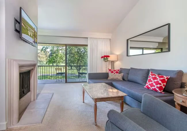 648 Cottage Dr Napa, CA 94558 photo 3