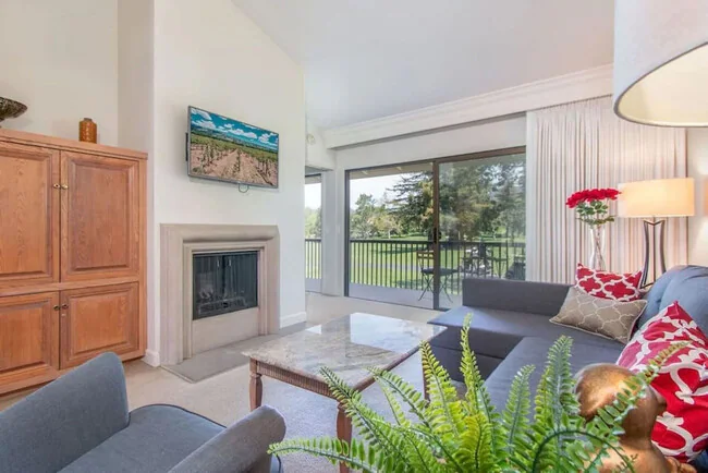 648 Cottage Dr Napa, CA 94558 photo 4