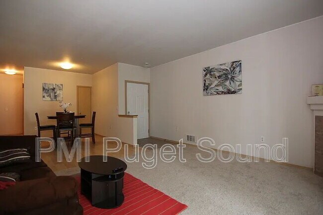 2804 SE 8th Pl Renton, WA 98058 photo 4