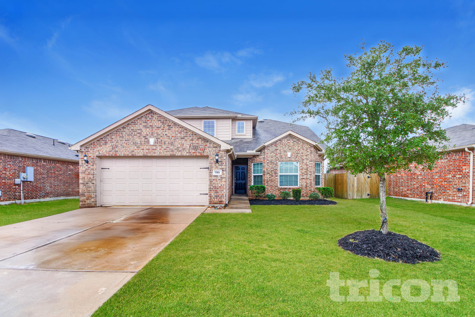 916 American Monarch Dr La Marque, TX 77568 photo 2