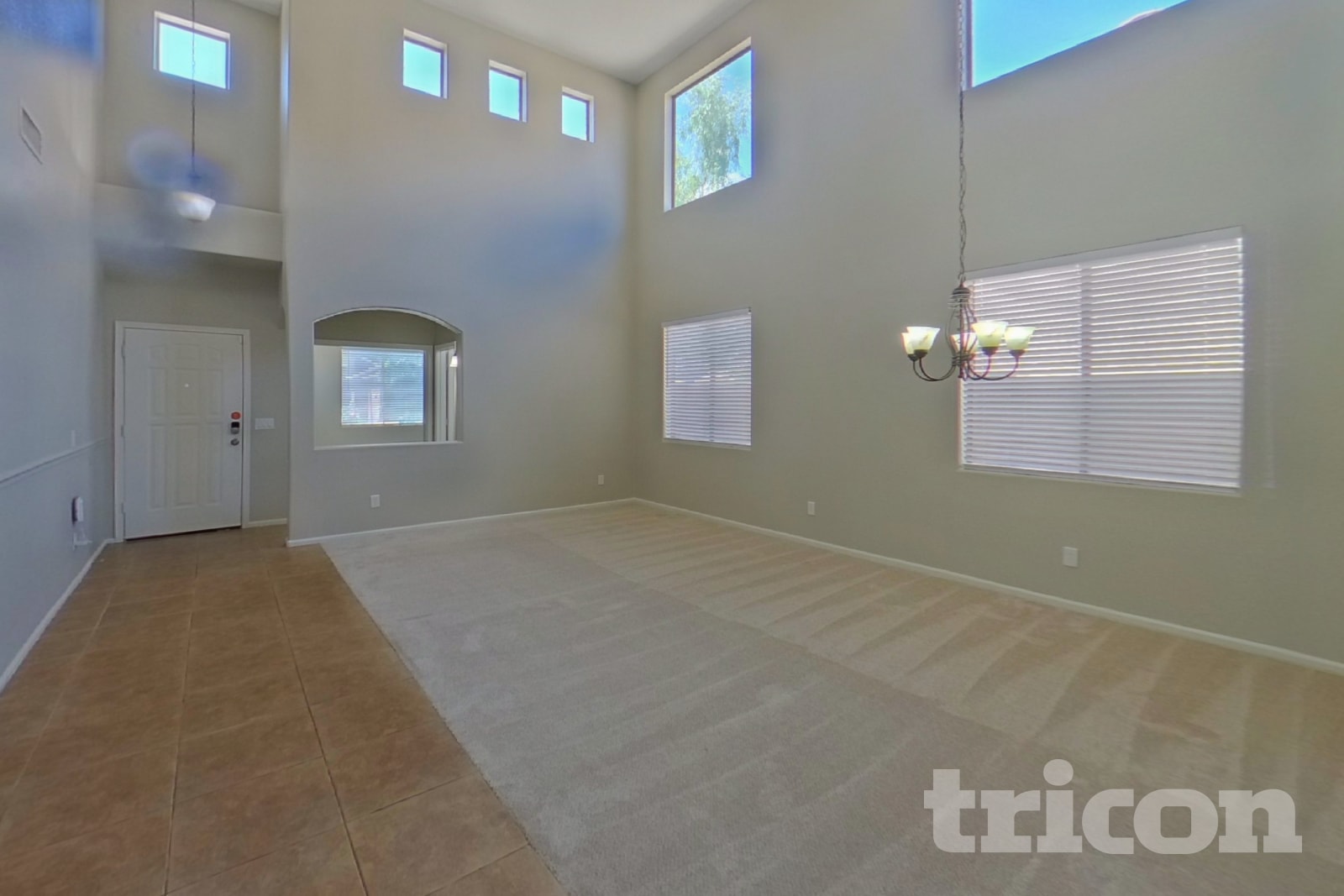 22079 N Dietz Drive photo 3