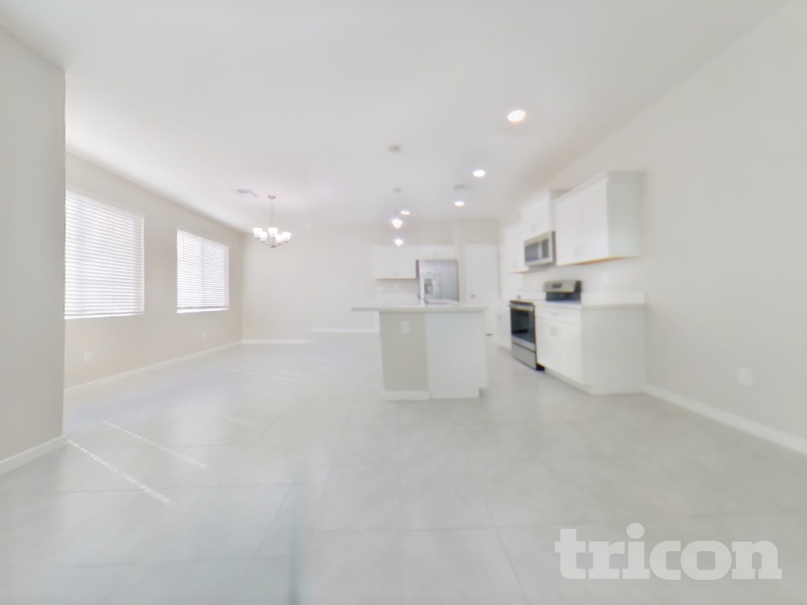 1321 N Quinn photo 3