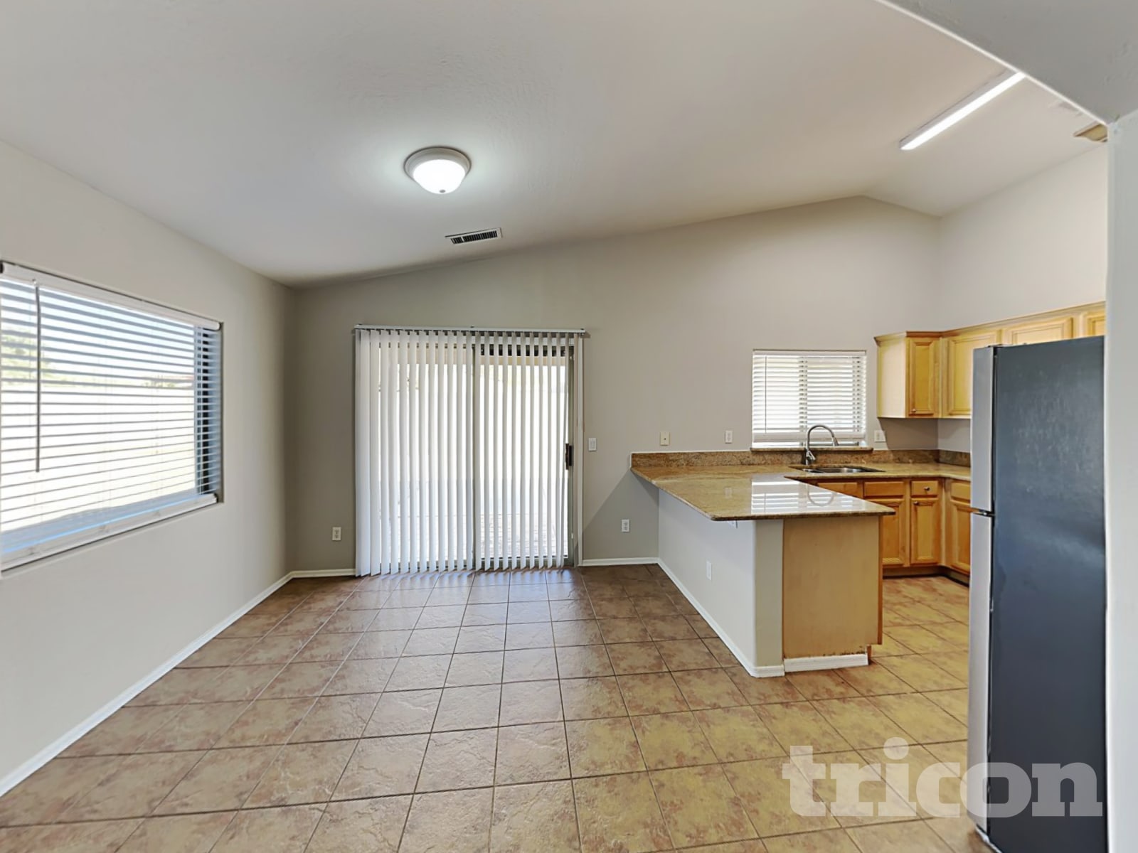 5206 W Pecan Road photo 4