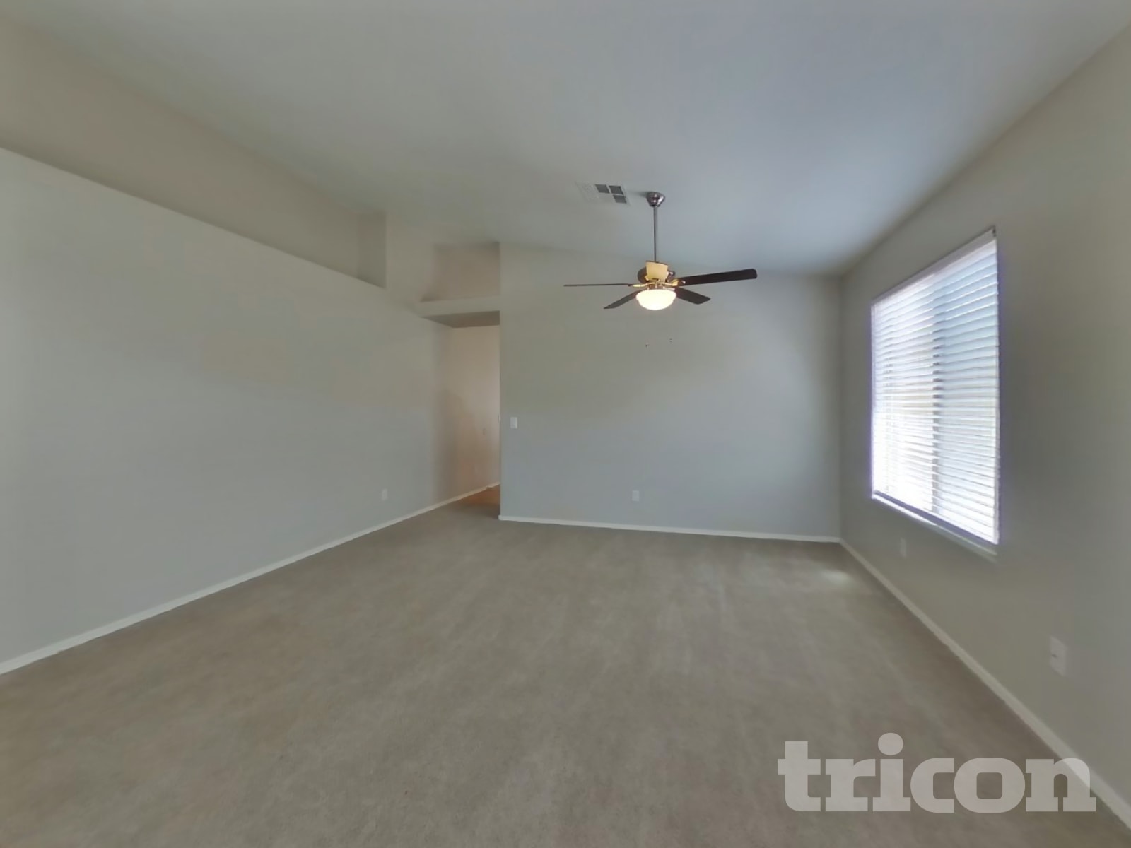 1312 E Elm Road photo 3
