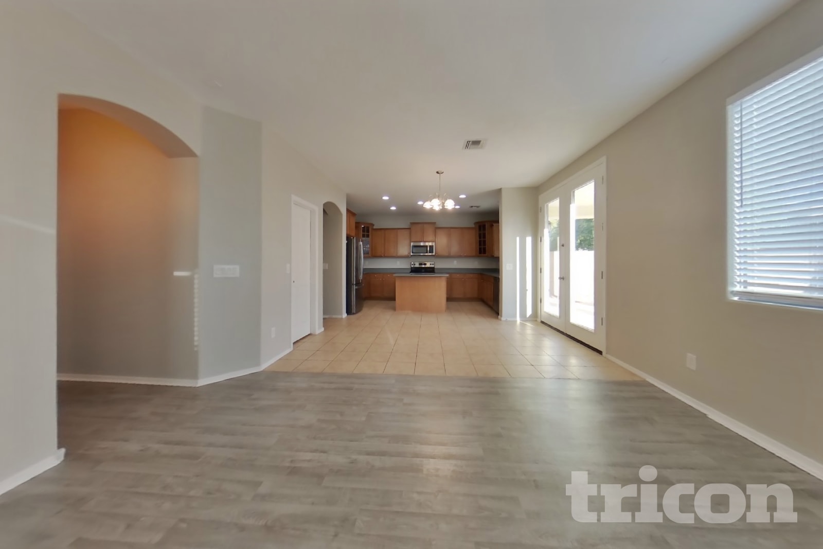 41618 W Avella Drive photo 5