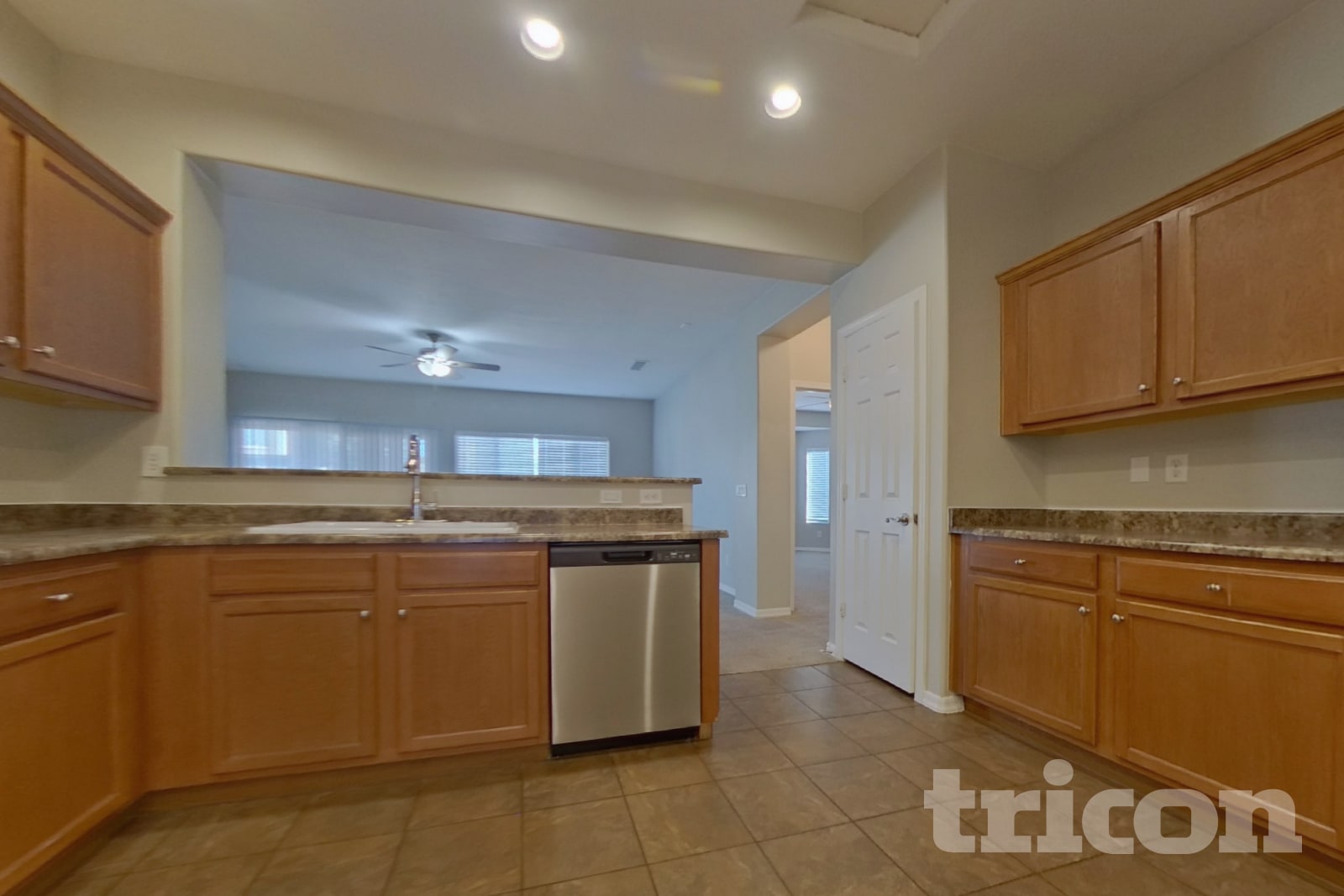 25574 W St Charles Court photo 4