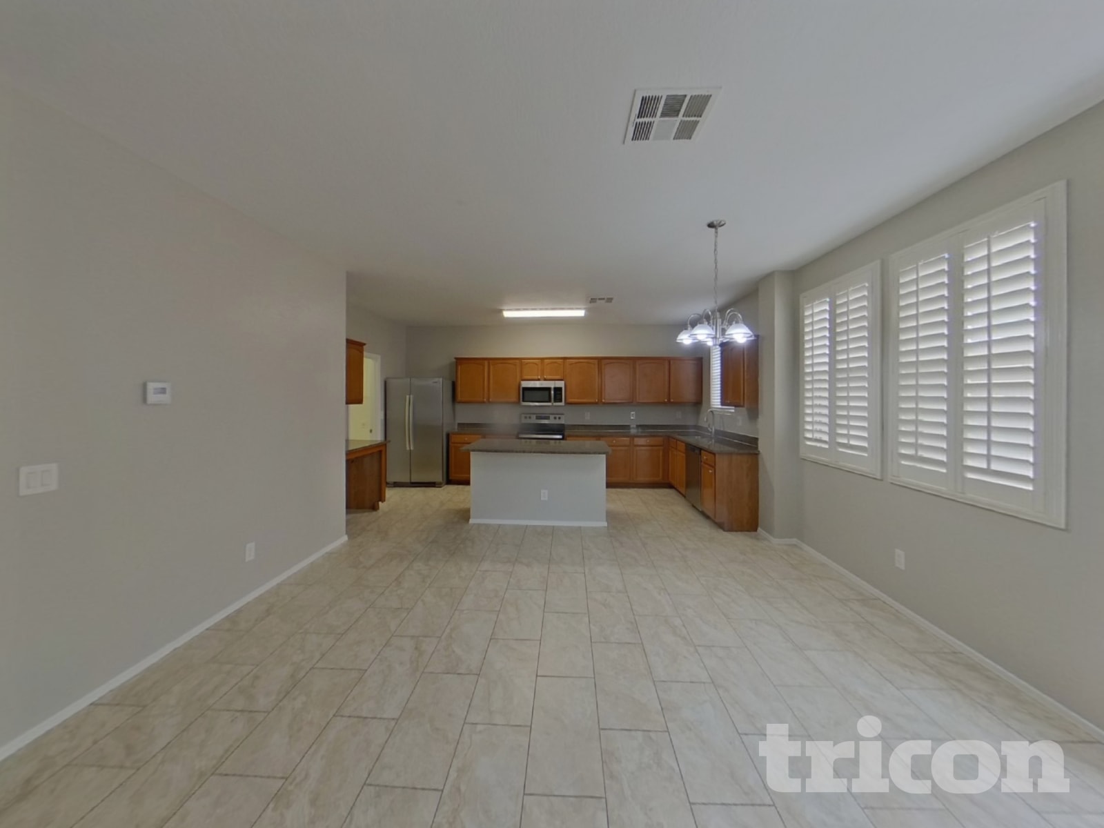 45542 W Tucker Road photo 4