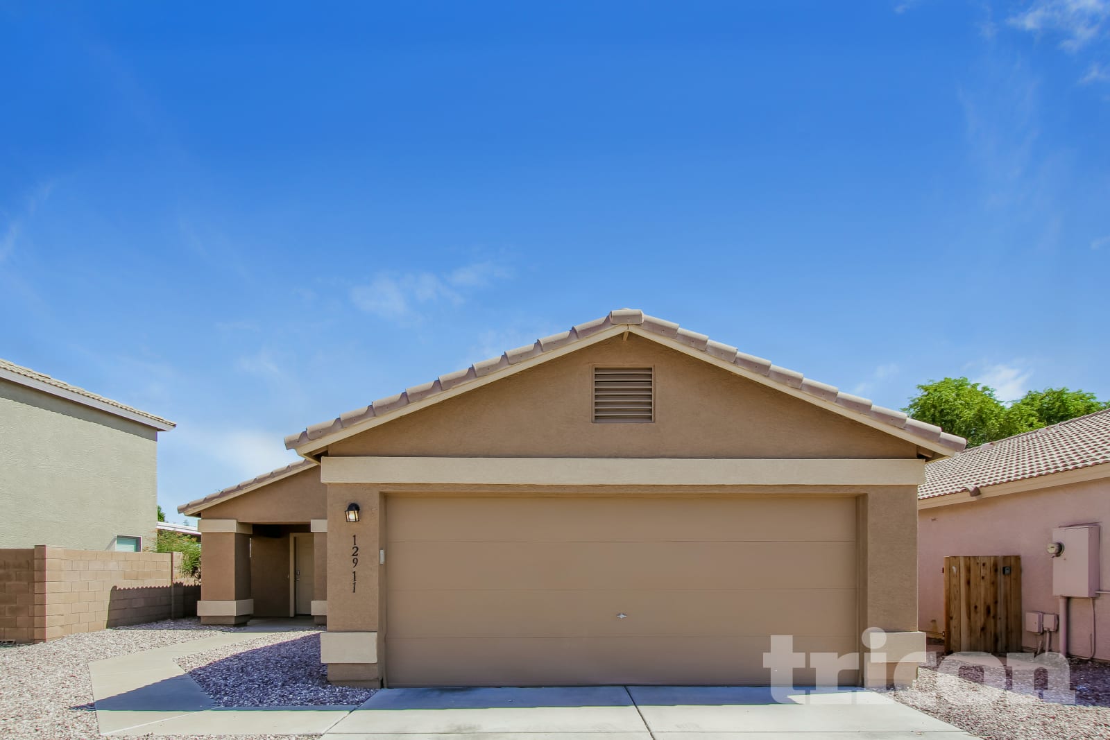 12911 W Voltaire Avenue photo 2