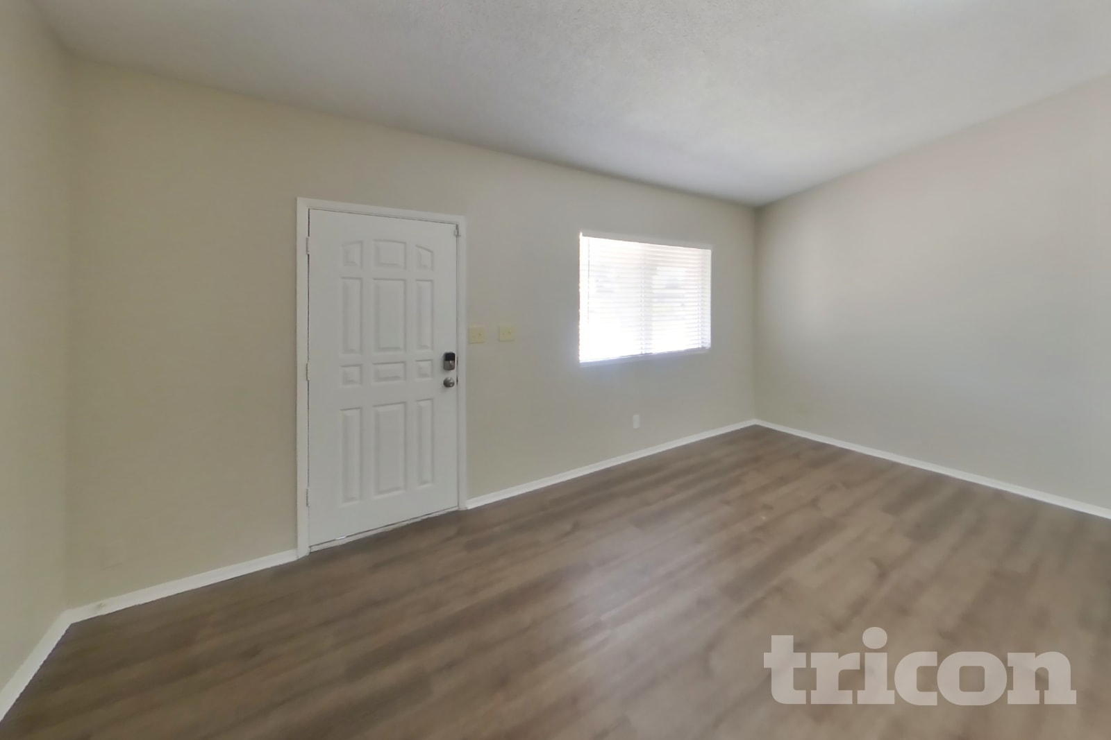 222 W Topeka Dr Phoenix, AZ 85027 photo 5