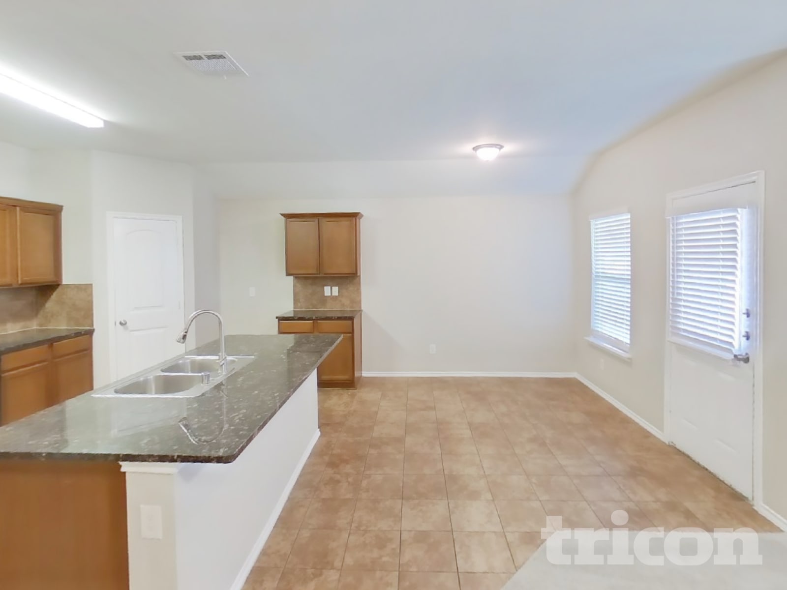 1114 Bellevue Dr Princeton, TX 75407 photo 4