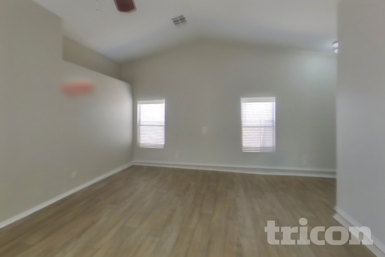 11446 W Roanoke Drive photo 3