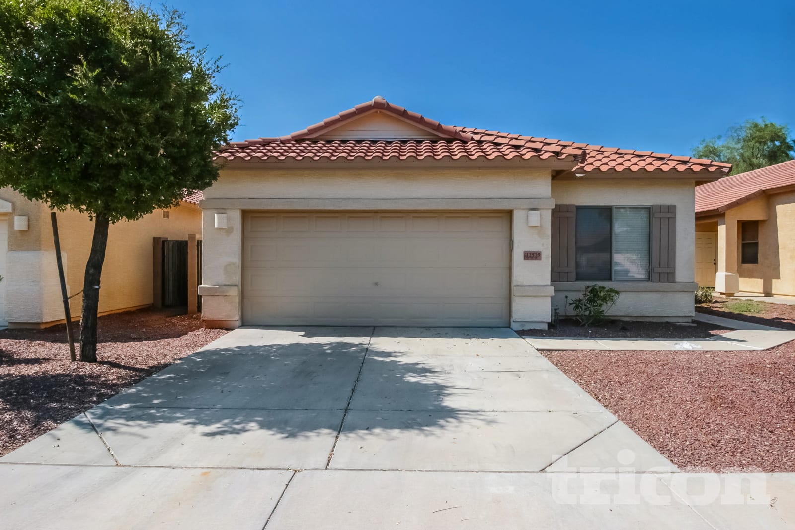 12519 W Estero Lane photo 2