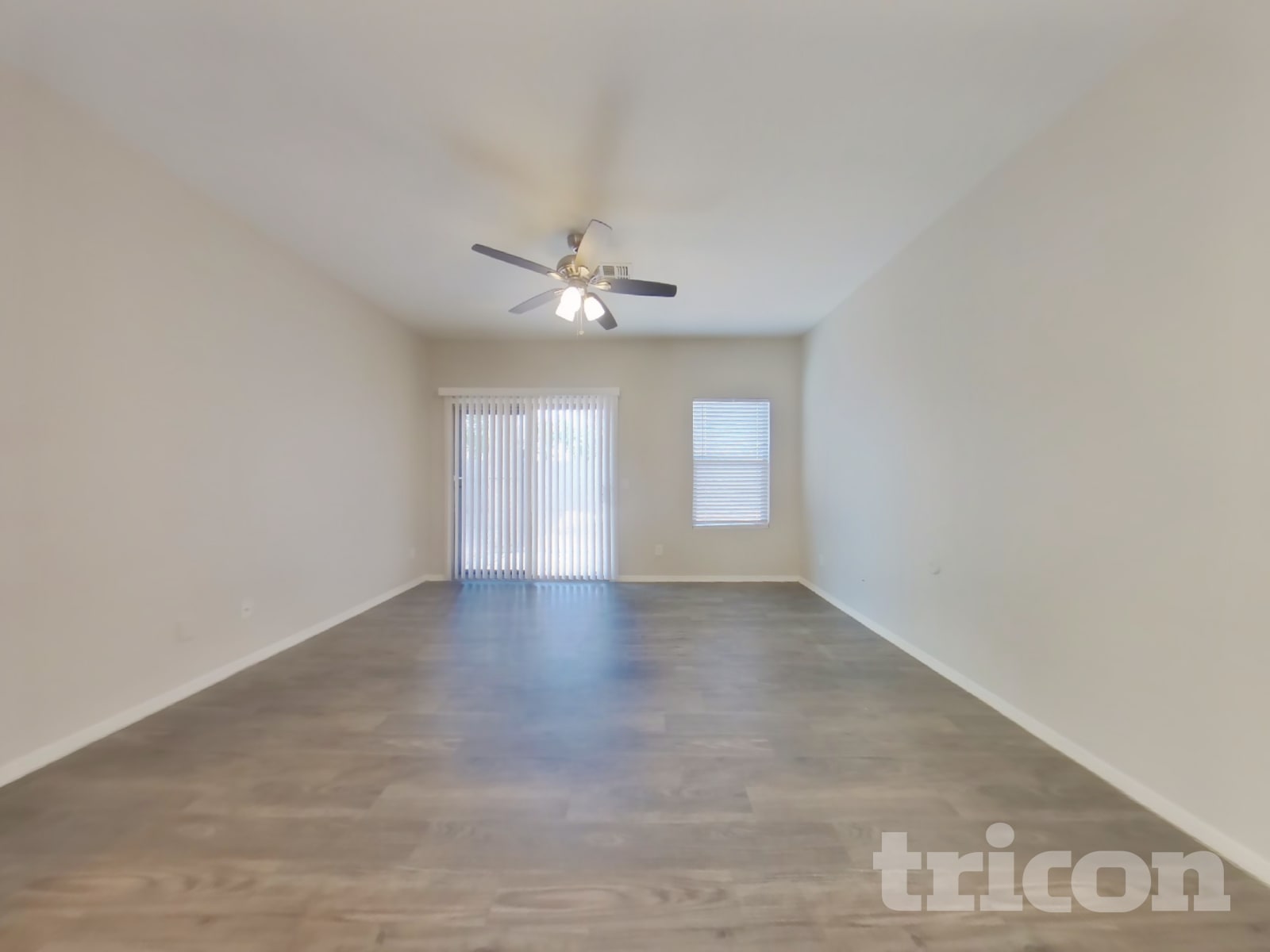 15409 W Cameron Drive photo 4