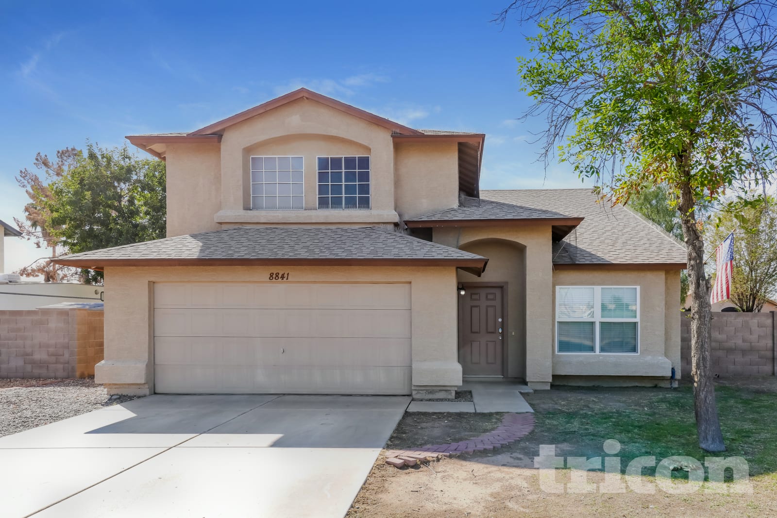 8841 W Maryland Ave Glendale, AZ 85305 photo 2