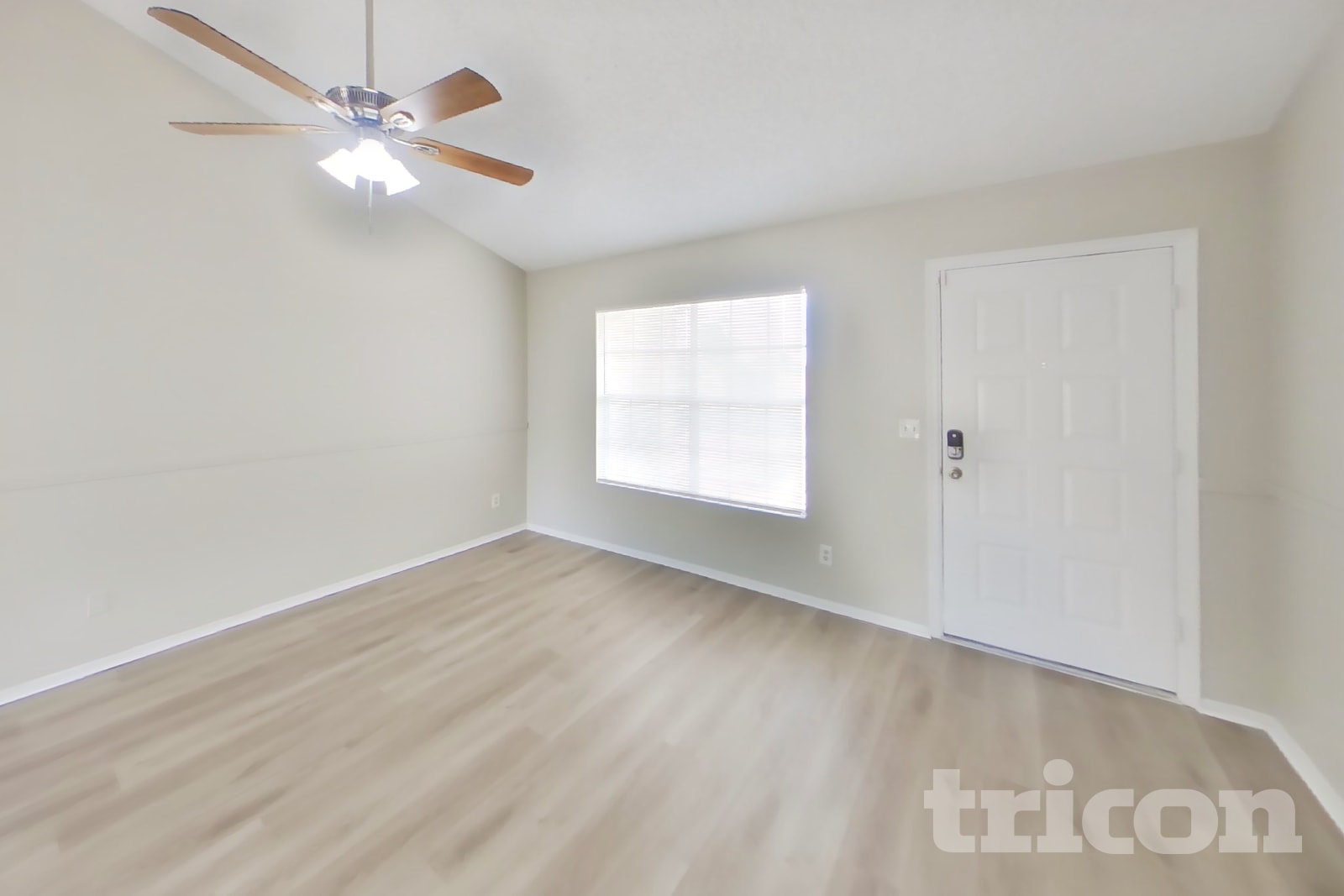 18815 N 45th Dr Glendale, AZ 85308 photo 5