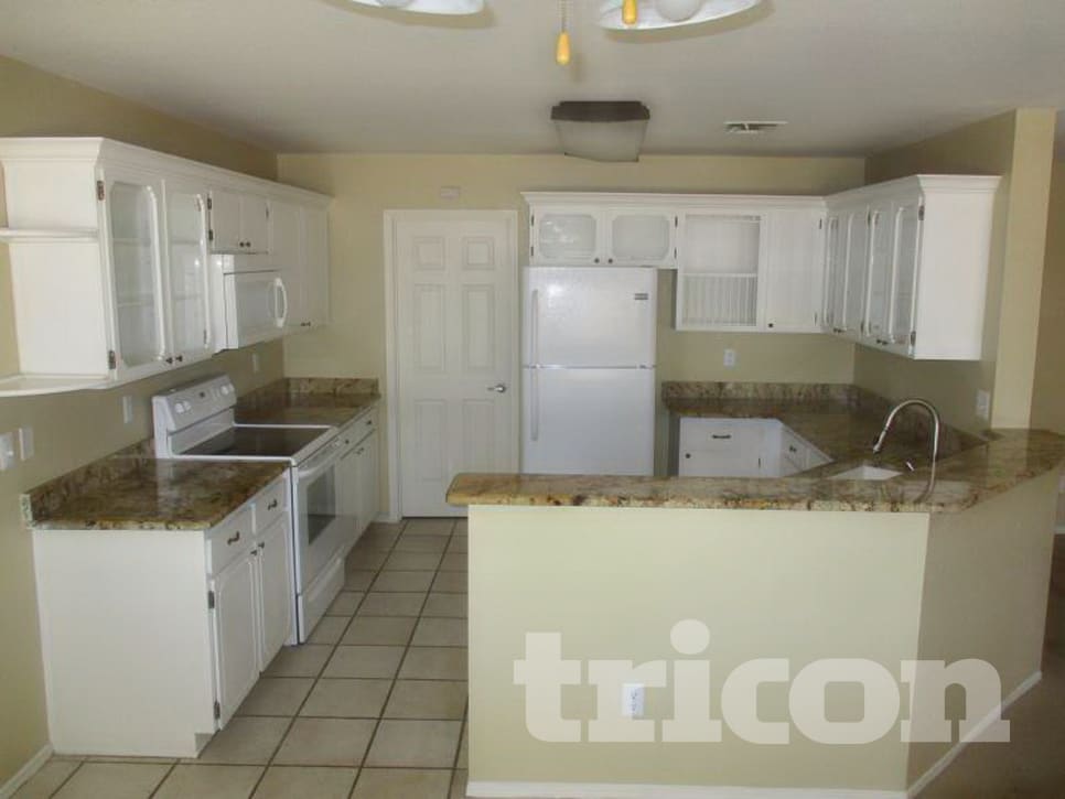4524 W Gail Drive photo 4