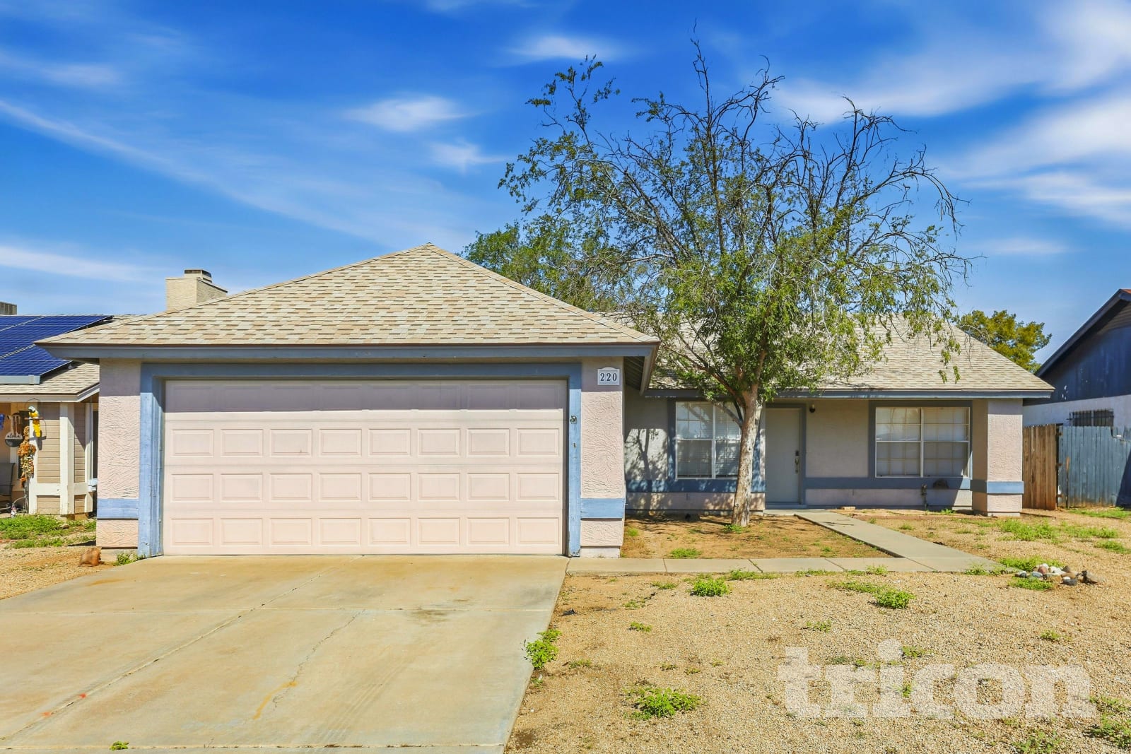 220 W Utopia Road