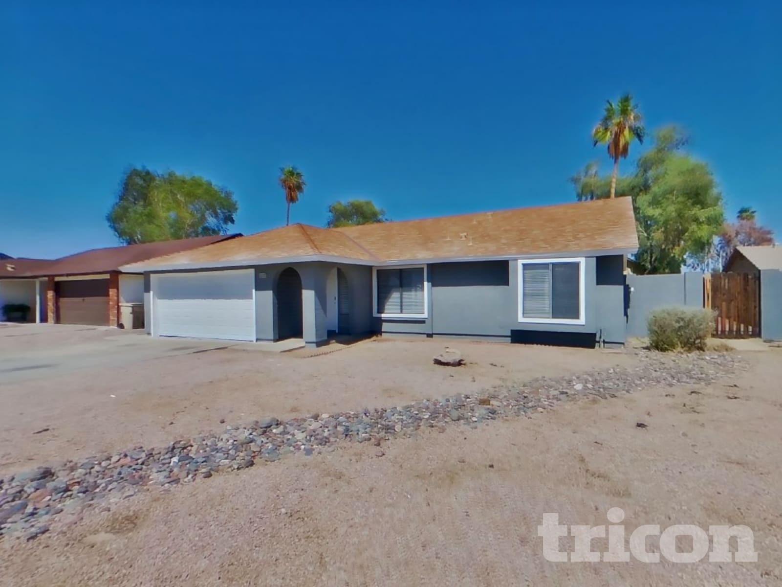 8519 N 55th Avenue photo 2