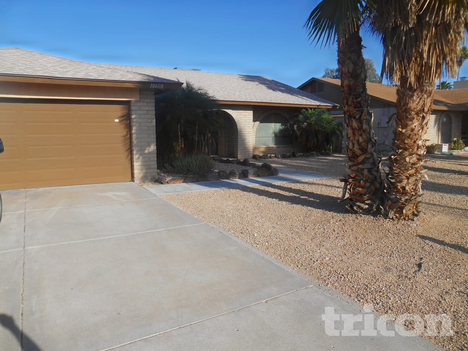 10608 N 39th Avenue photo 2