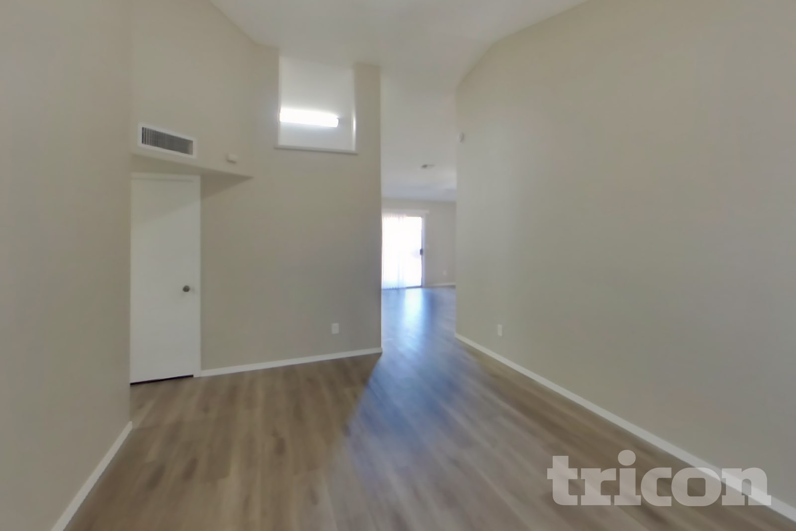 7244 W Cameron Drive photo 3