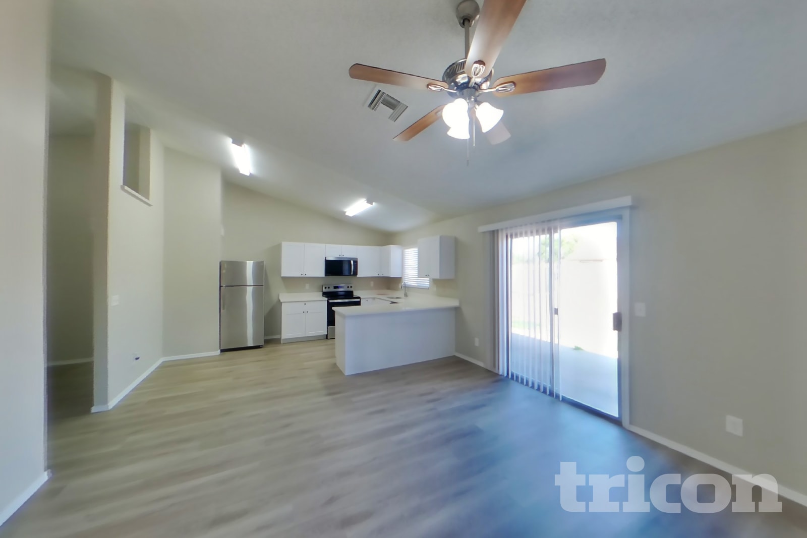 7244 W Cameron Drive photo 5