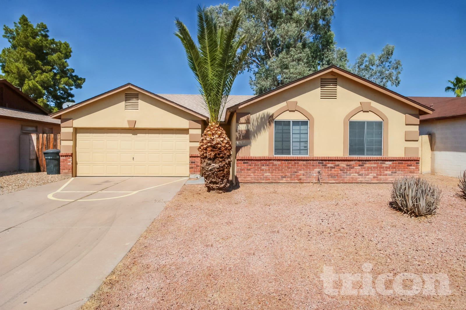 102 W Ivyglen St Mesa, AZ 85201 photo 3