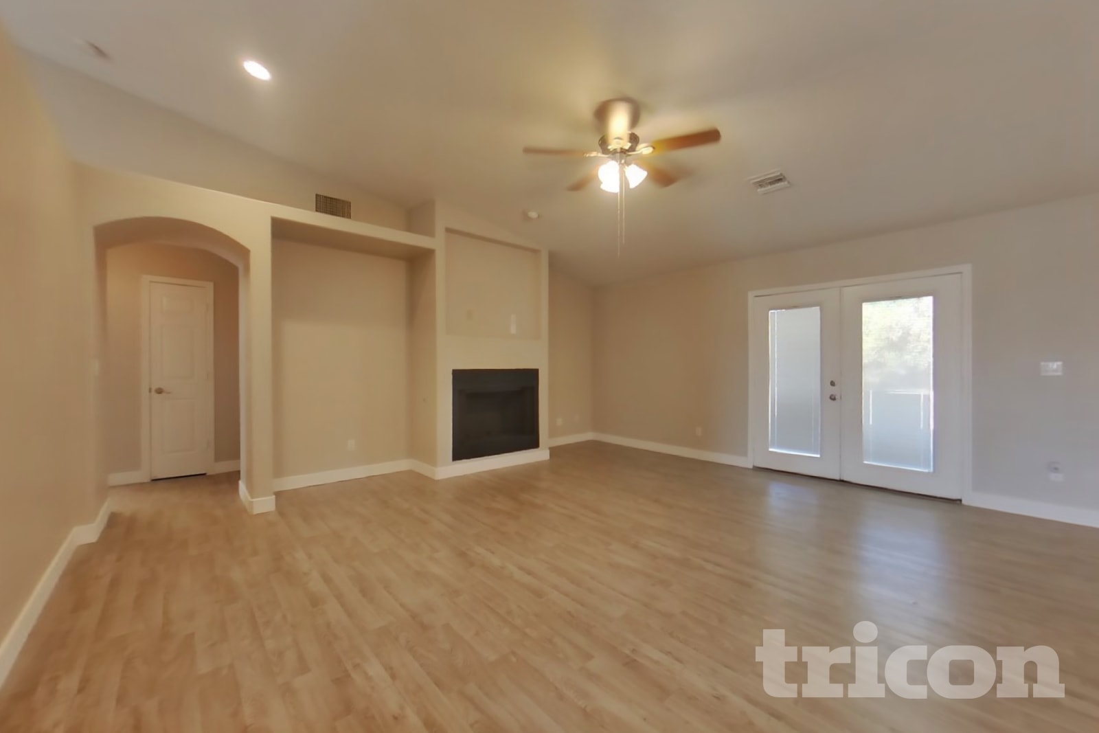 12626 N 20th St Phoenix, AZ 85022 photo 4