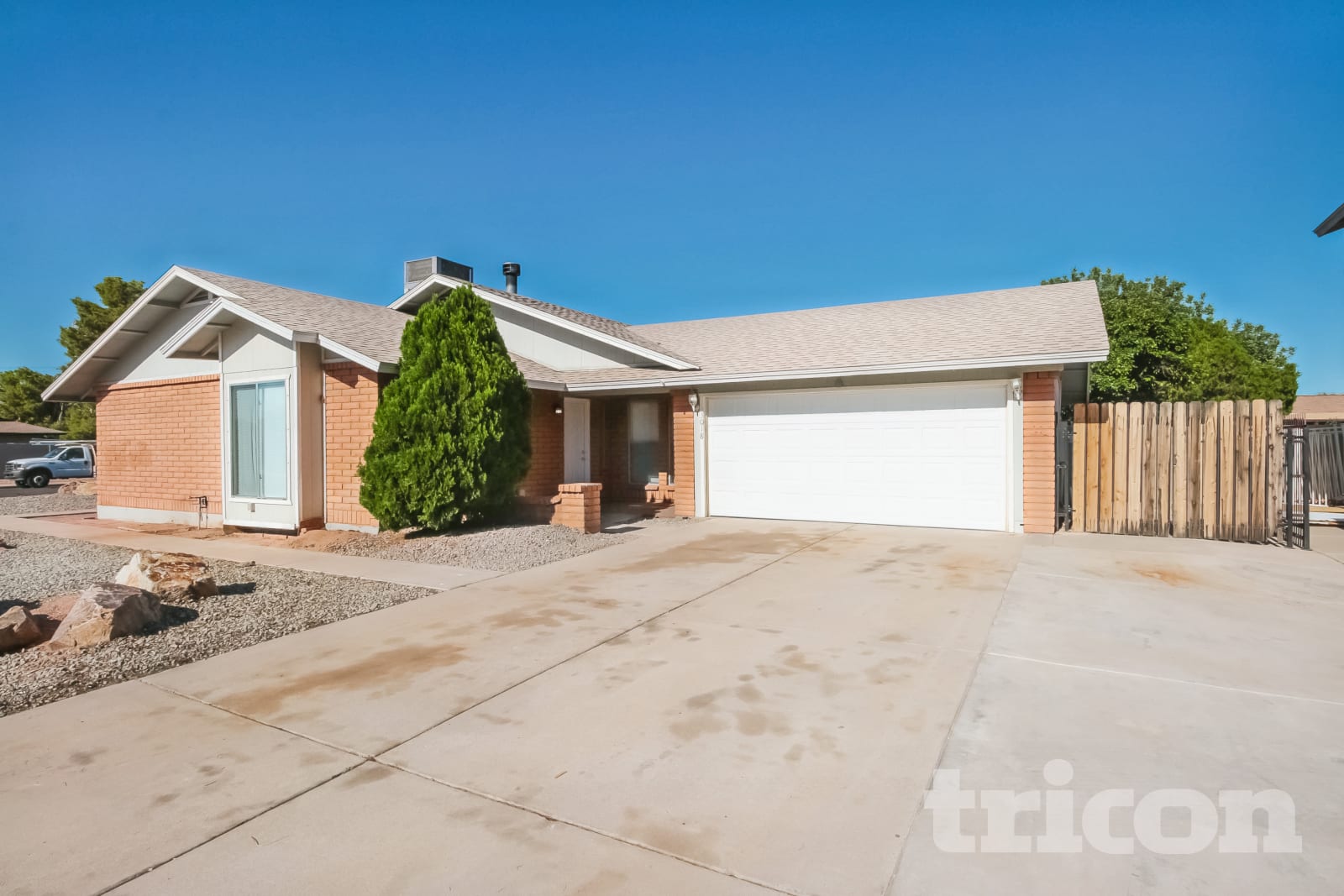 3018 S Standage Mesa, AZ 85202 photo 2