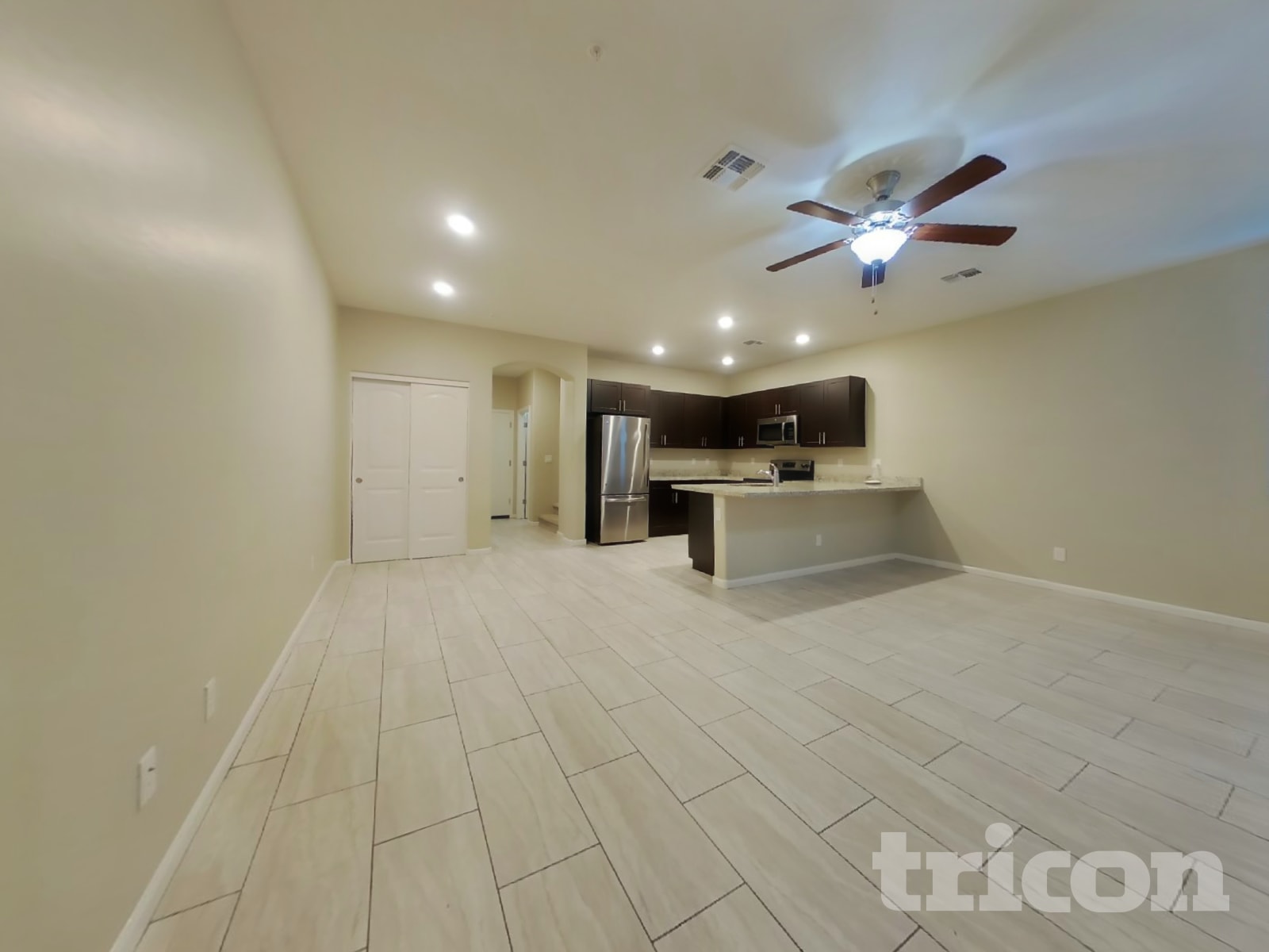 12592 W Lindbergh Drive photo 2