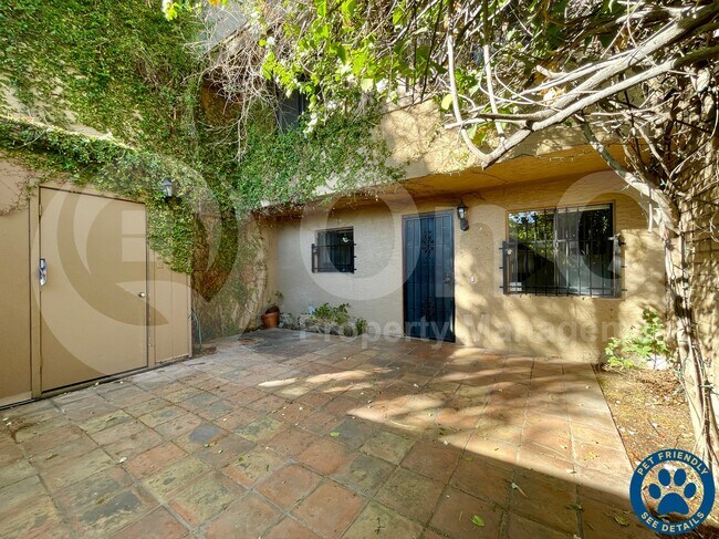5330 N Central Ave Phoenix, AZ 85012