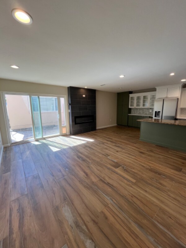 3665 Argonne St San Diego, CA 92117 photo 2