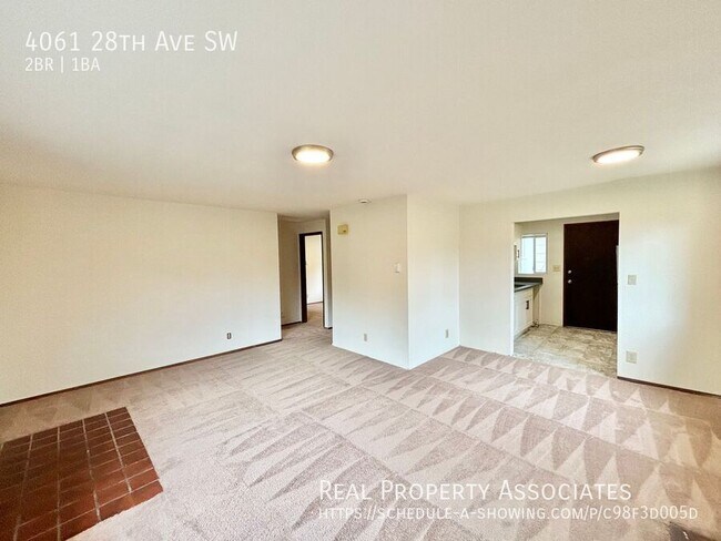 4061 28th Avenue Southwest, Seattle, WA 98126 photo 4
