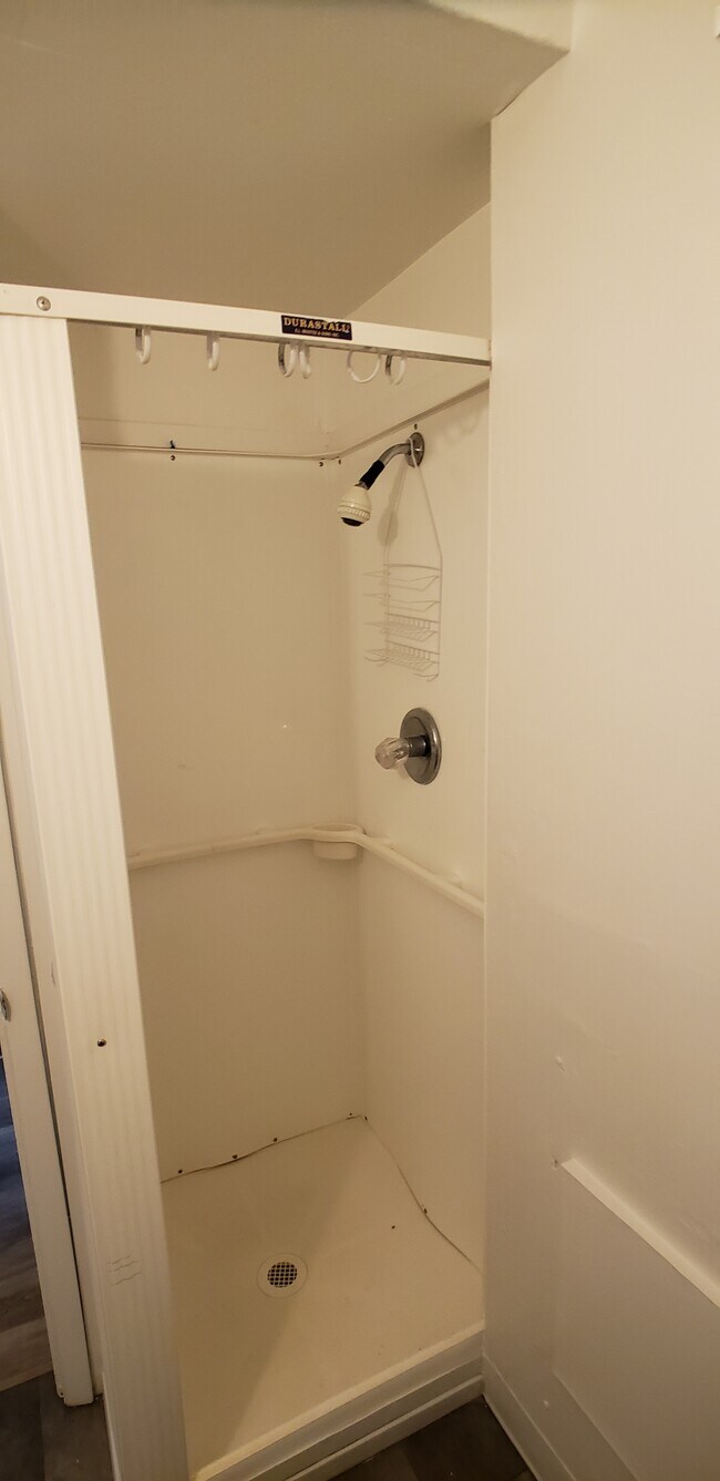 9832-9813 13th Ave SW Seattle, WA 98106 photo 4