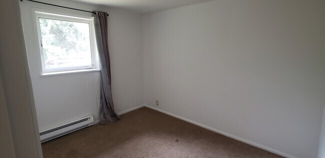 9832-9813 13th Ave SW Seattle, WA 98106 photo 3