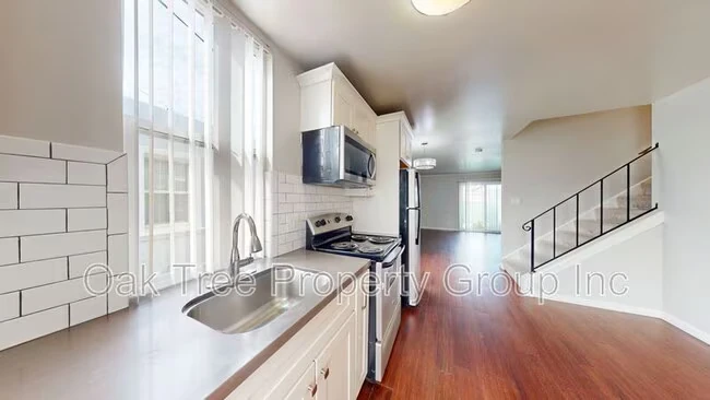 2371 Downer Ave Richmond, CA 94804 photo 2