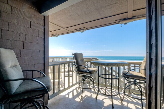 1445 S Pacific St Oceanside, CA 92054 photo 5
