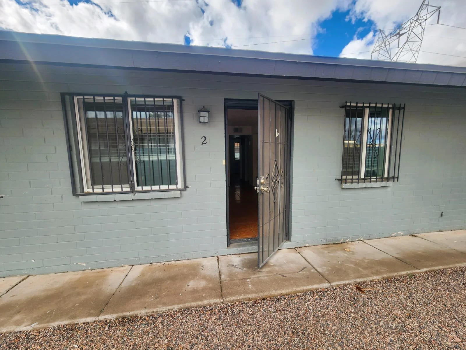 337 N 93rd St Mesa, AZ 85207 photo 2